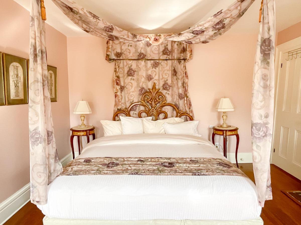 The Harbor Rose Bed & Breakfast Cold Spring Harbor Exterior photo